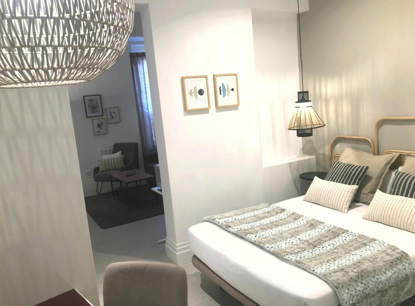 Sixrooms Plaza Mayor Madrid Room photo